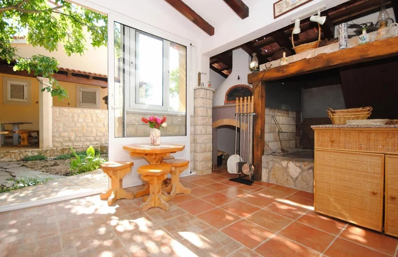 Extraordinary Villa Marija In Kastela Kastel Novi